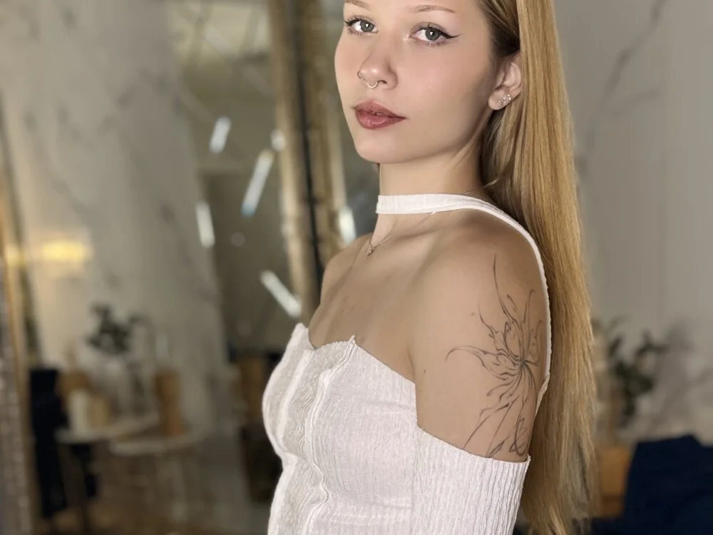 AllaMiln offline XXX-chat