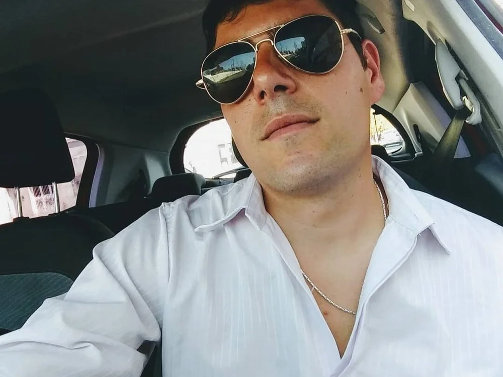 lucasnob33 offline chatrum