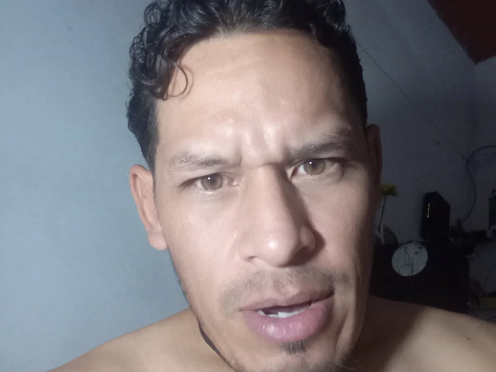 Eduar298655 offline chatrum