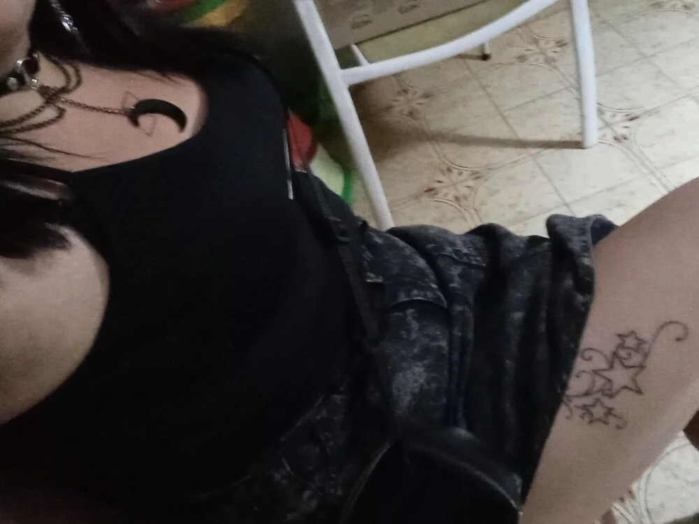 Onlybri Chat XXX Ngoại tuyến