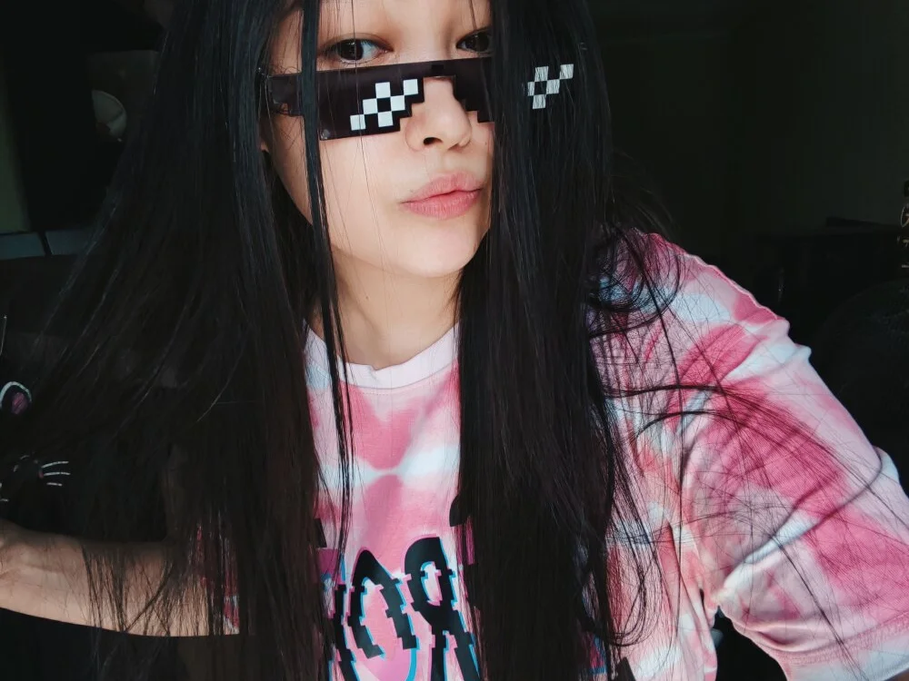 Sembang XXX Luar Talian Emma_Uilson