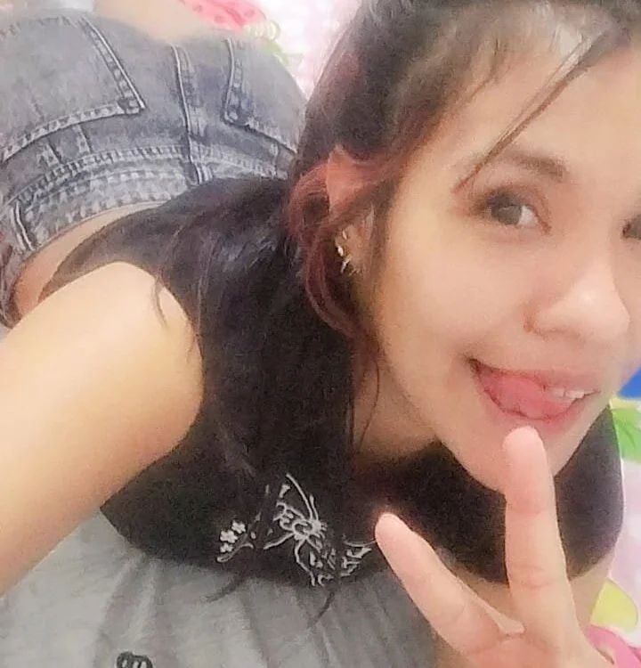 Kim_jhonss offline chatrum