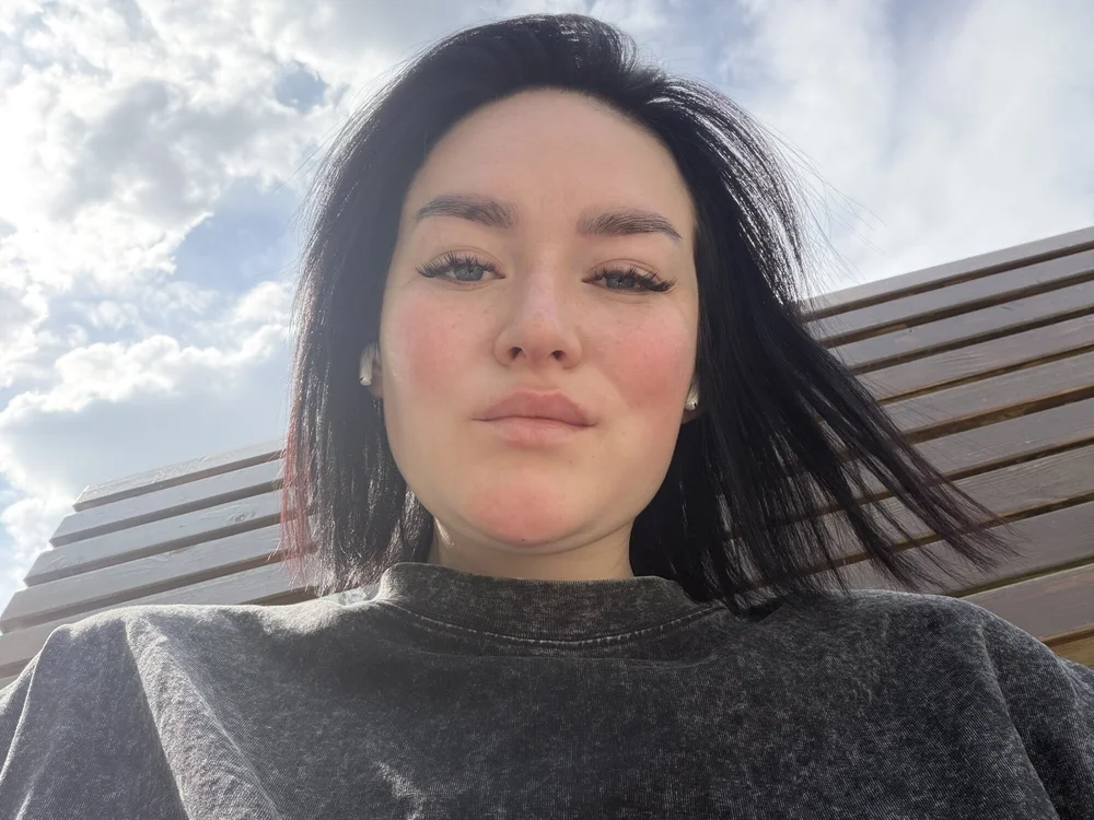 QueenNensyx offline chatrum