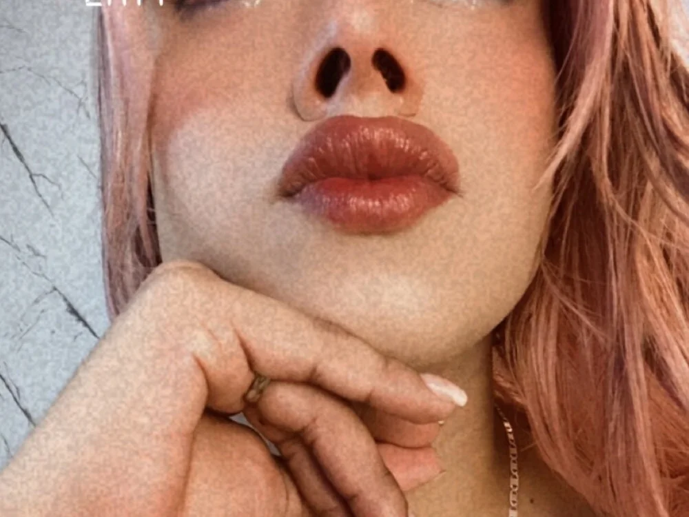 Elarwi – Offline XXX chat