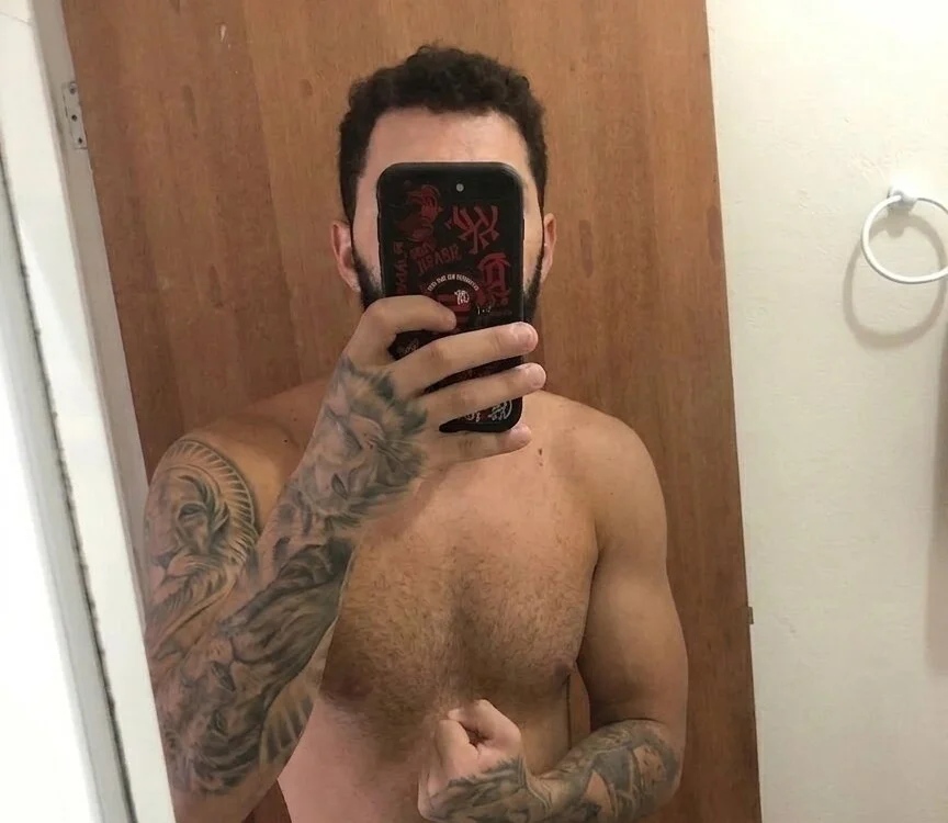 NovinhoDeSC157's Offline XXX Chat