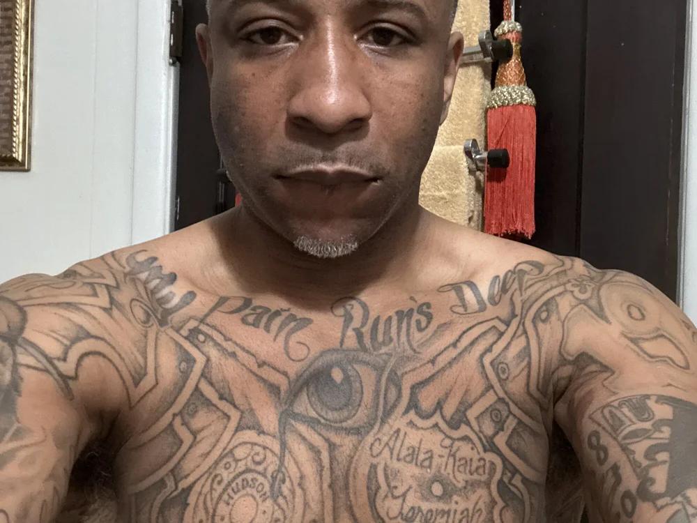 slicc56 Offline XXX Chat
