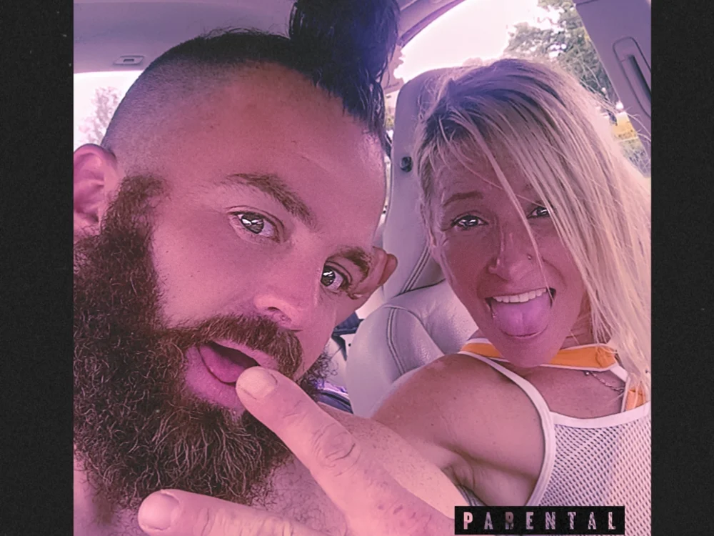 دردشة Auggietwins08 الجنسية دون اتصال