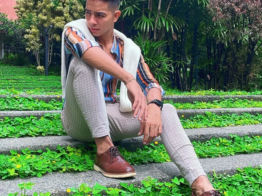 ห้องแชทออฟไลน์ของ sebas_jonex