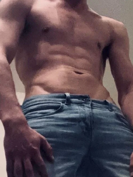 goodfella2025n Offline XXX chat