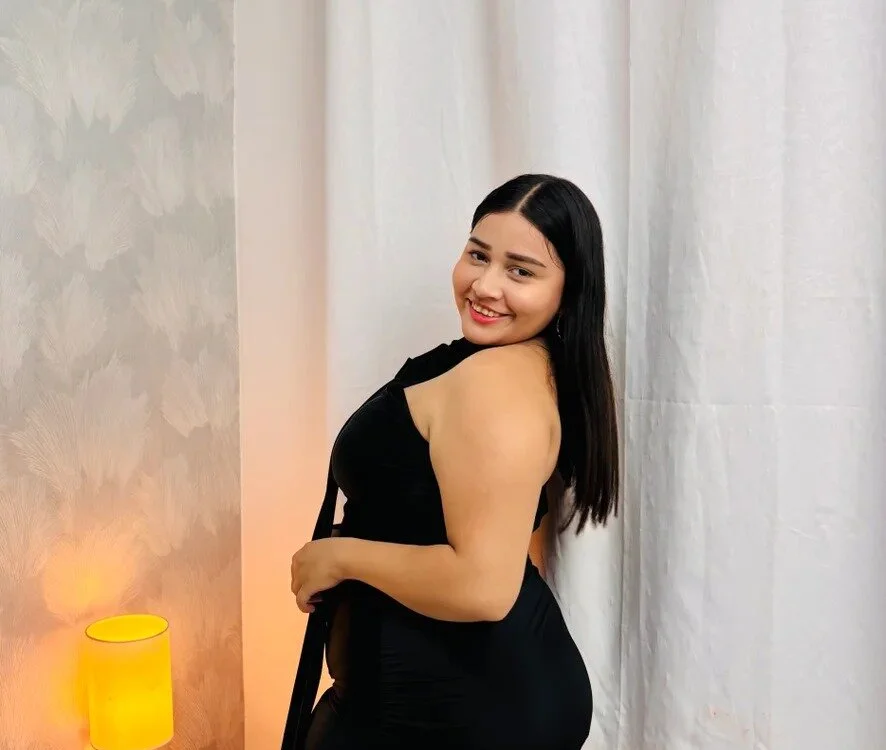 Angelica_robert_ Offline XXX-chat