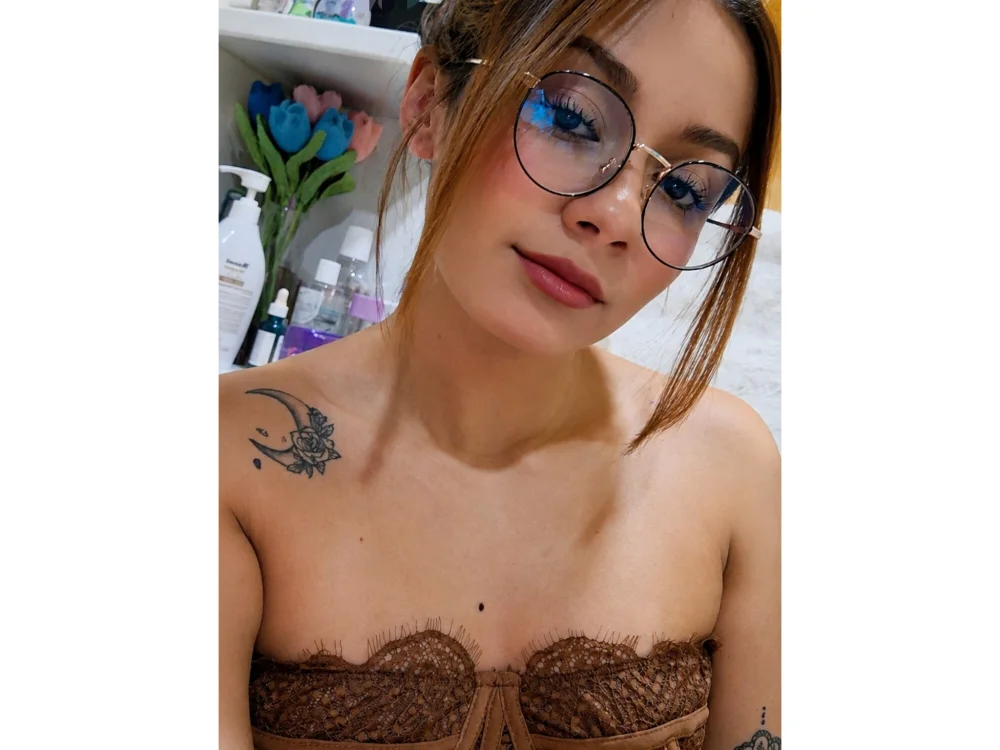 Sala de chat off-line de helyn0_21