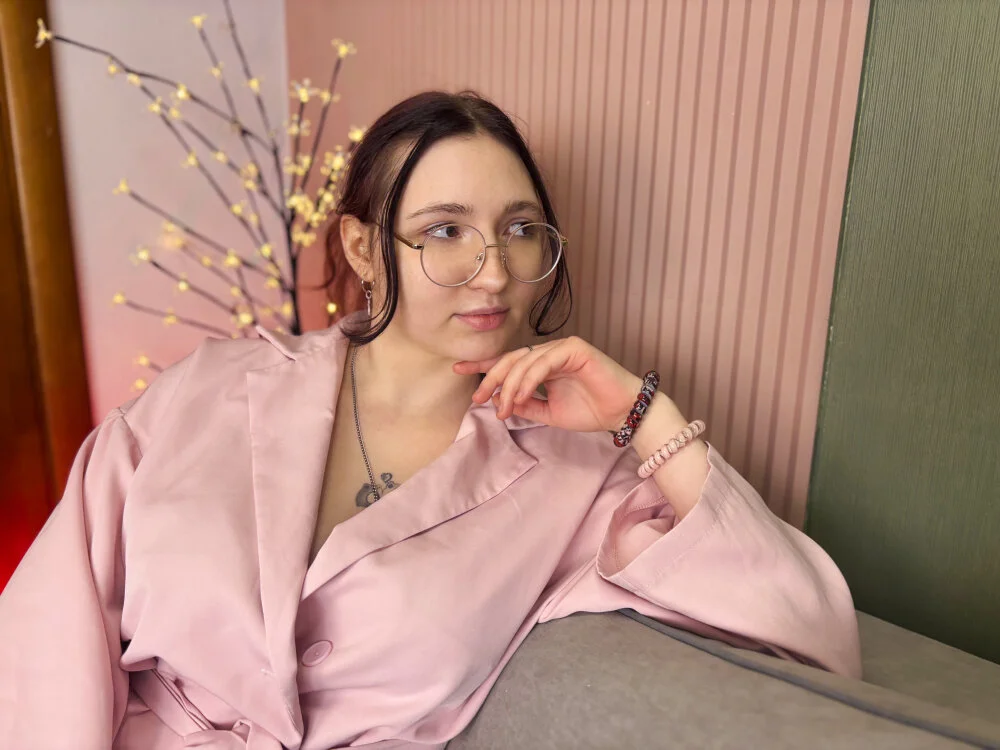 Chat XXX offline de Hi_ImJudy