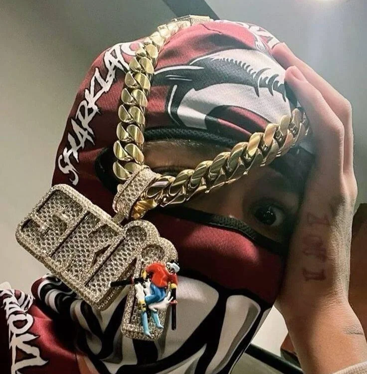 souf_bigg Adlı Modelin Çevrimdışı XXX Sohbeti