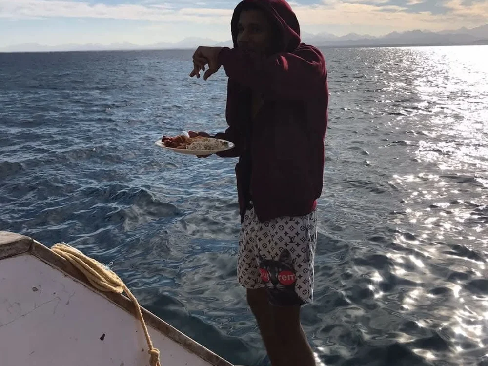 hamedSal52220 Adlı Modelin Çevrimdışı XXX Sohbeti