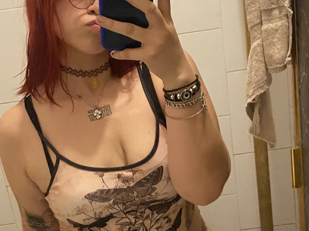 Offline chatovací místnost fatpeachy