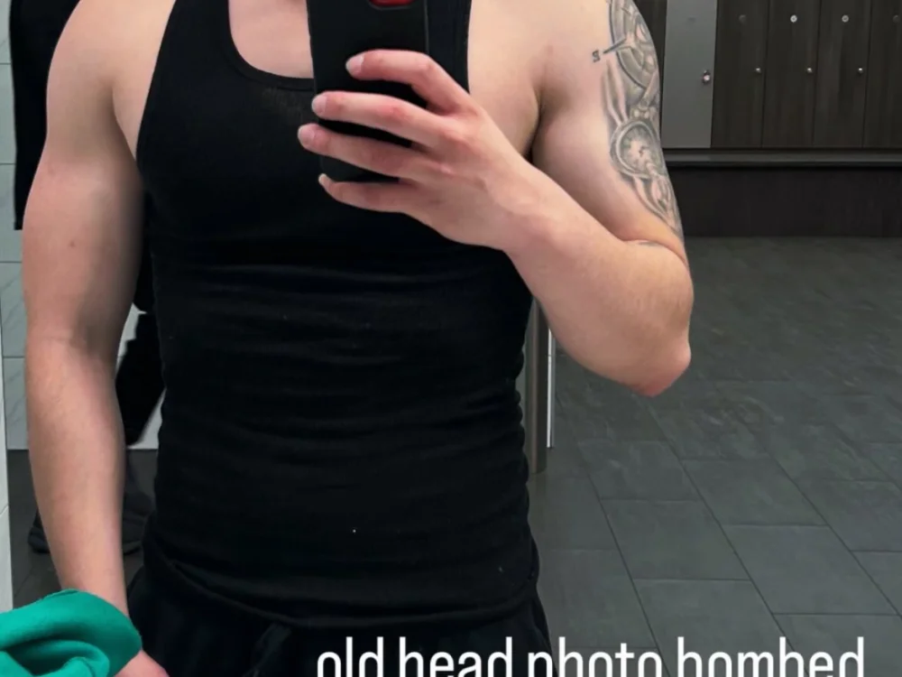 elpapigrande12 অফলাইন XXX চ্যাট