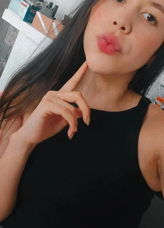 ValenHot14's Offline XXX Chat