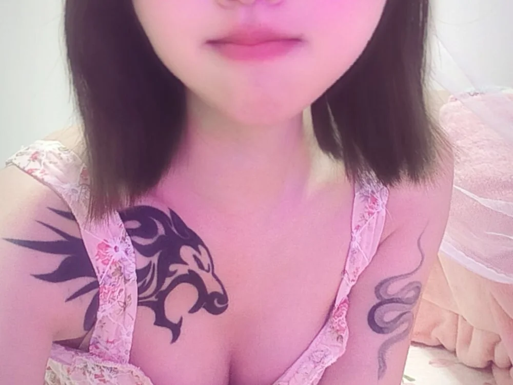 Offline XXX chat modela tianxindanta