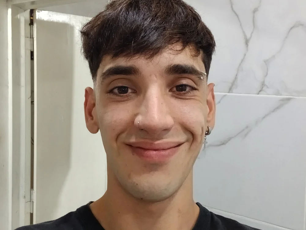 Nahuevoo offline chatrum