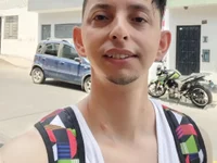 La_Canela_Culona's Offline Chat Room