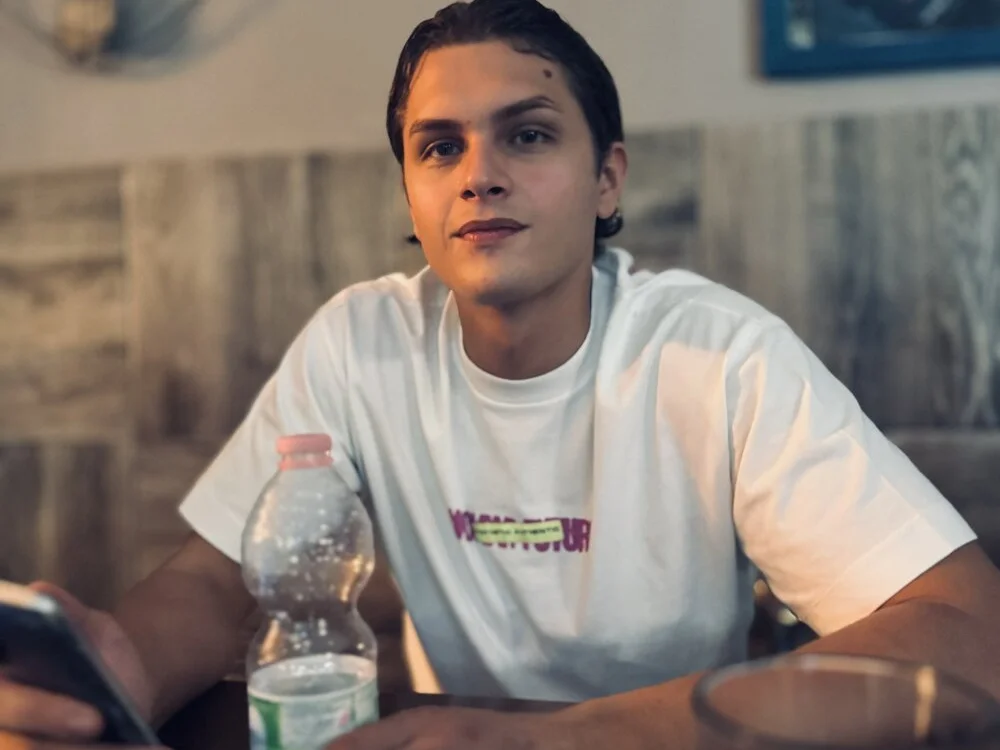 Офлайн-чат XXX Alexxxspagna