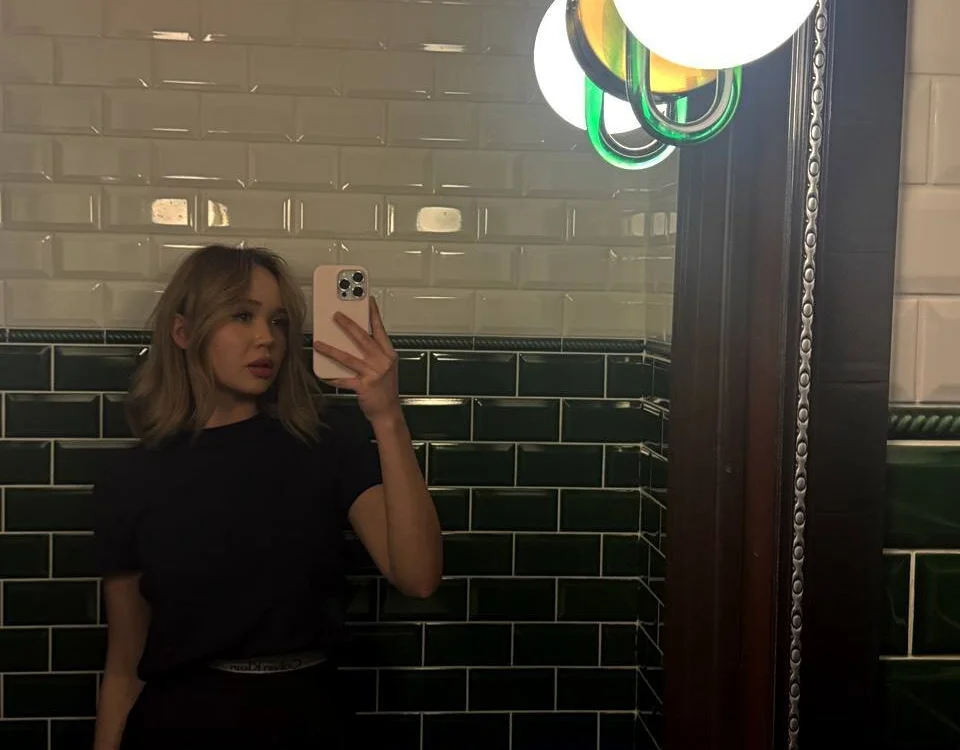 ห้องแชทออฟไลน์ของ alicehicks