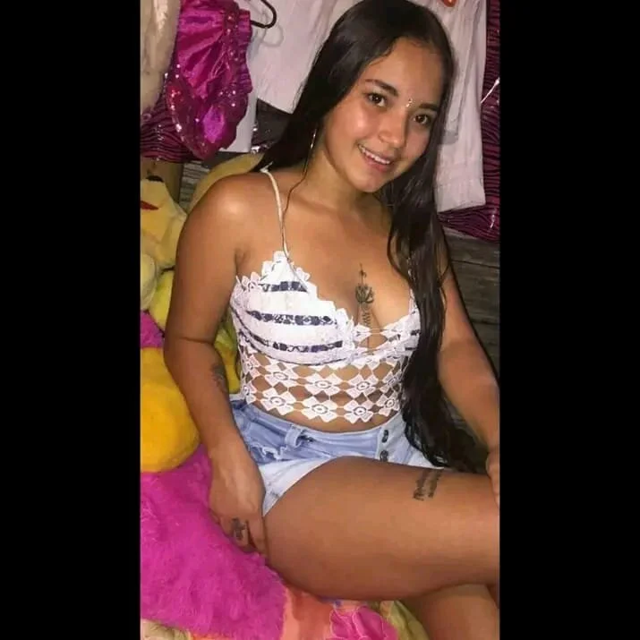 BriannaBennett__'s Offline XXX Chat