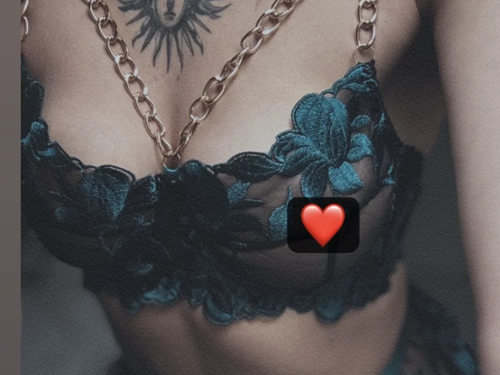 Mila_Mills offline chatrum