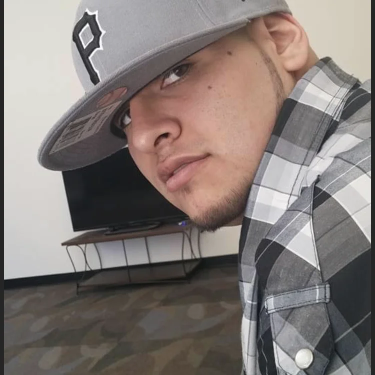 kinglex69's Offline Chat Room