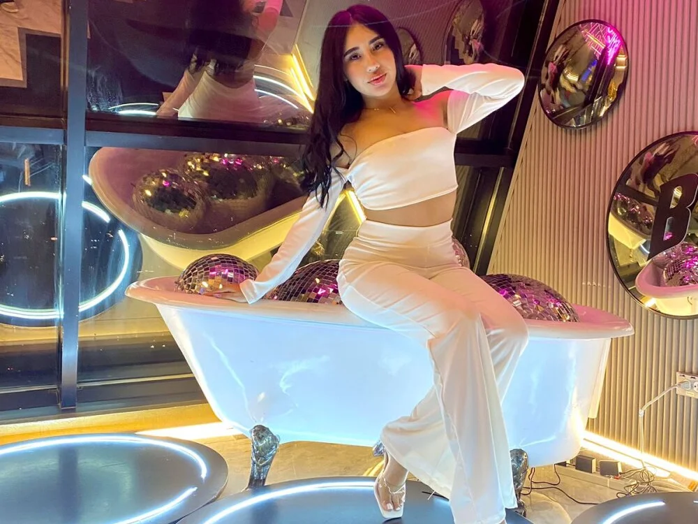 Chanttall_ offline XXX-chatje