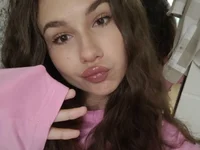 HazyLoom's webcam live show