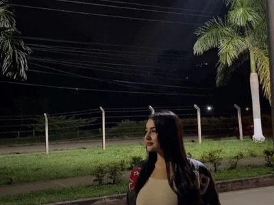 Pamela_roberts webcam livesex profile in italian cams