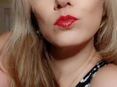 RhondaRump on StripChat