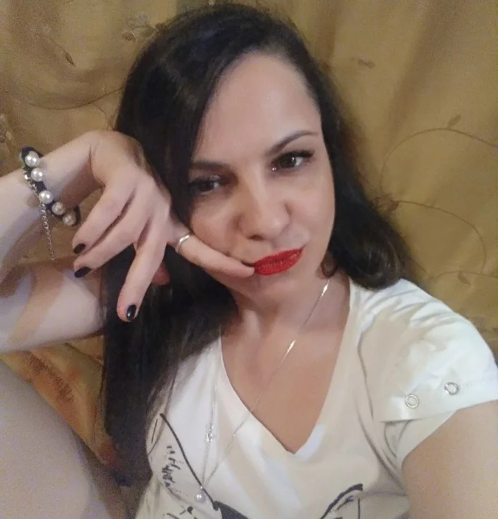 Lily_Flirt's Offline XXX Chat