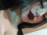 BrandyJones_'s Offline XXX Chat