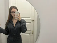 ToshaSelinger's webcam live show