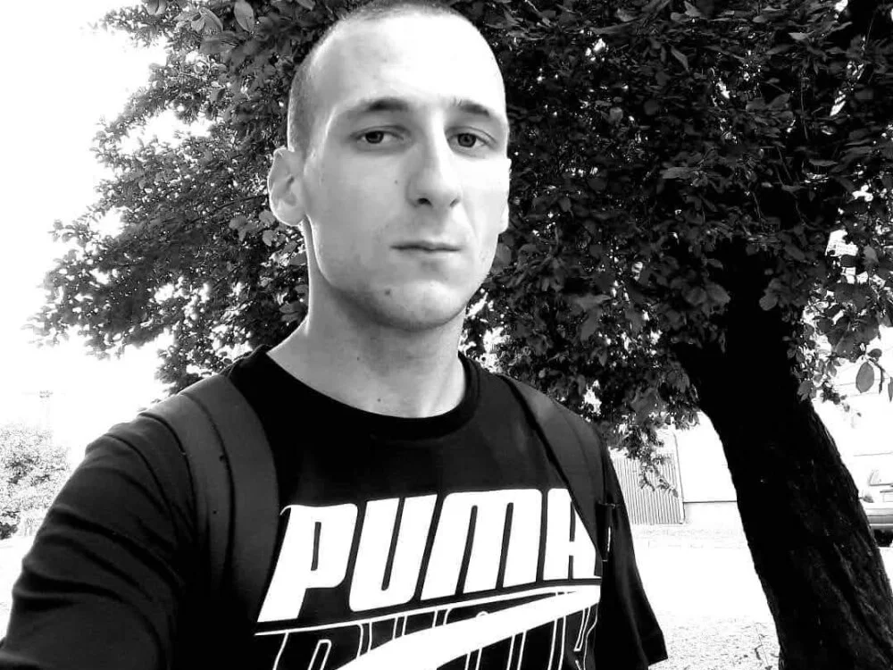 tamasboy12 離線 XXX 聊天