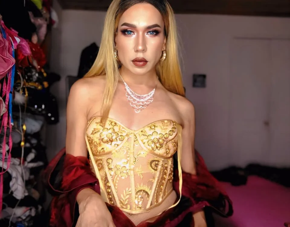 Sembang XXX Luar Talian sashastarfire