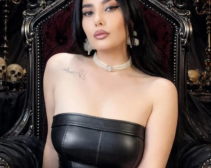 MistressEly 오프라인 XXX 채팅