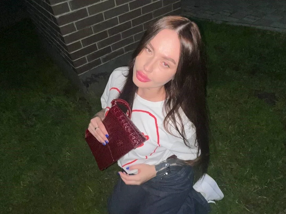 CandyLove____'s Offline Chat Room