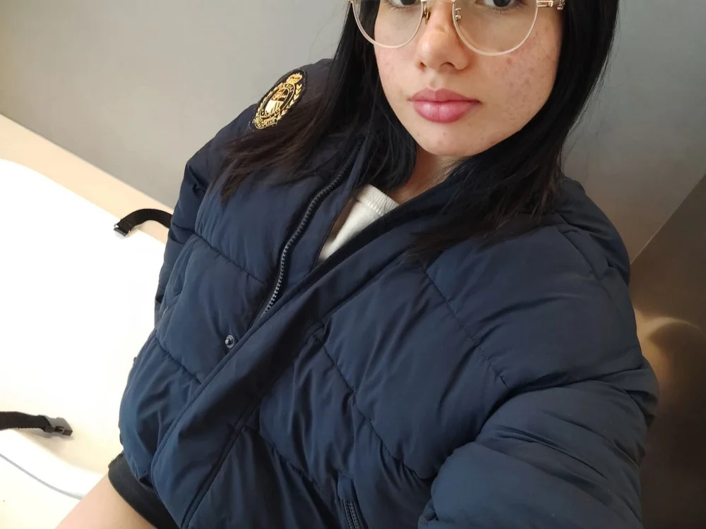חדר צ'אט לא מקוון של Baby_violet_tp