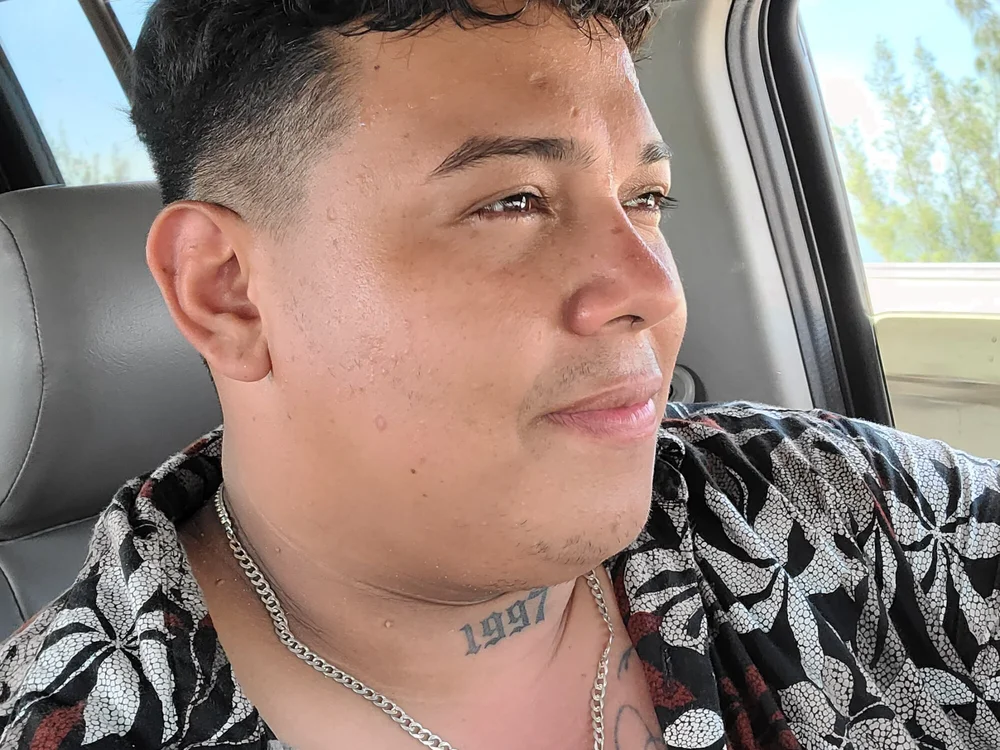 erick3181-'s Offline Chat Room