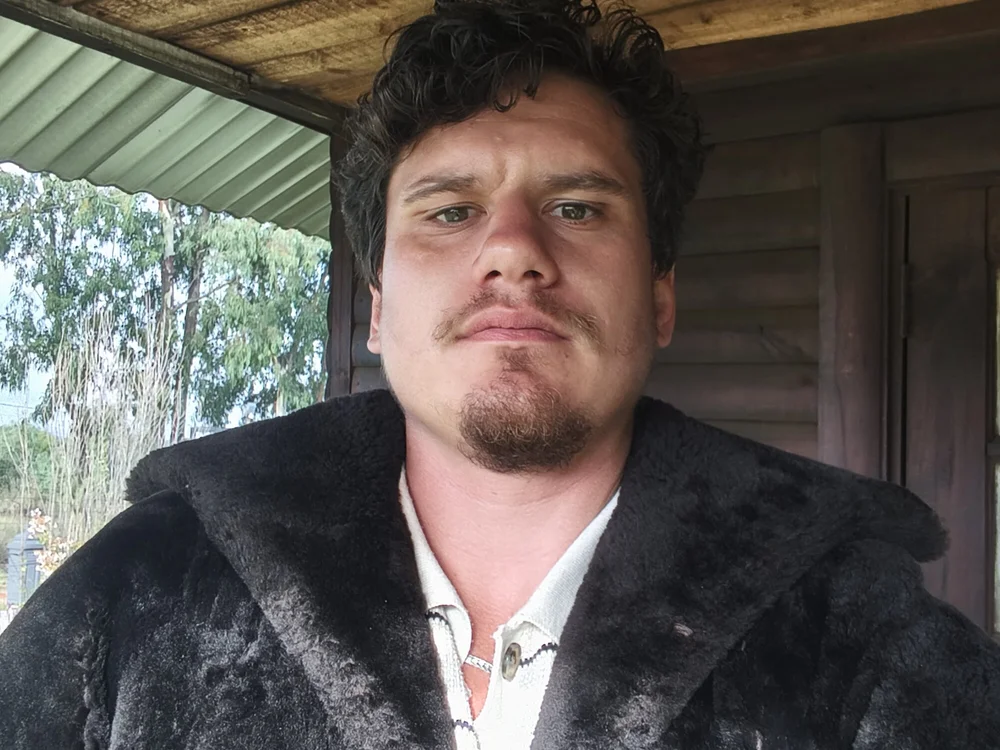 Youngbull1 Offline XXX-chat