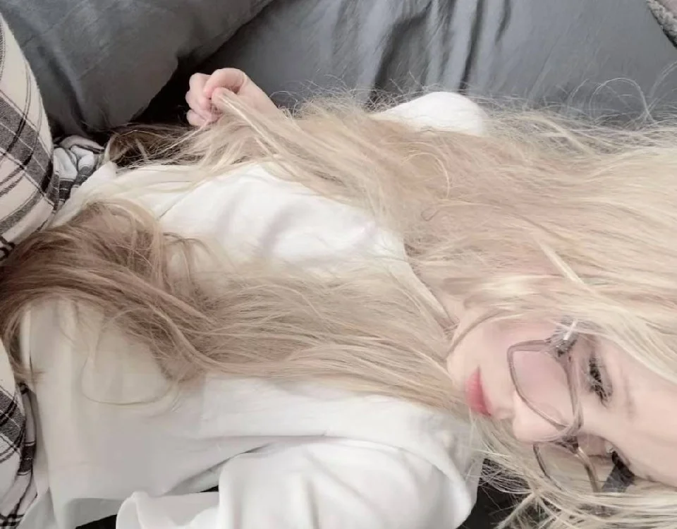 Offline XXX chat Dustkiss