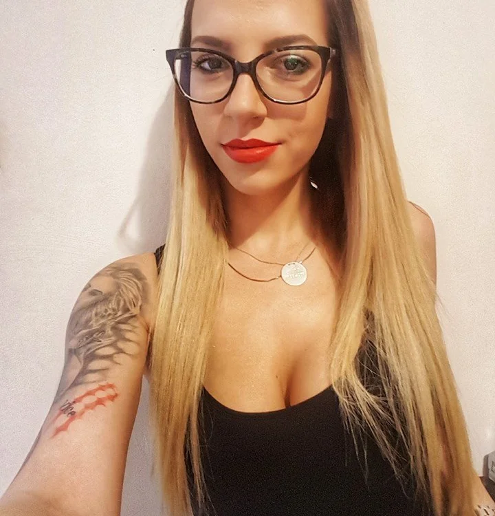 Offline chatovací místnost tattoo_goddess