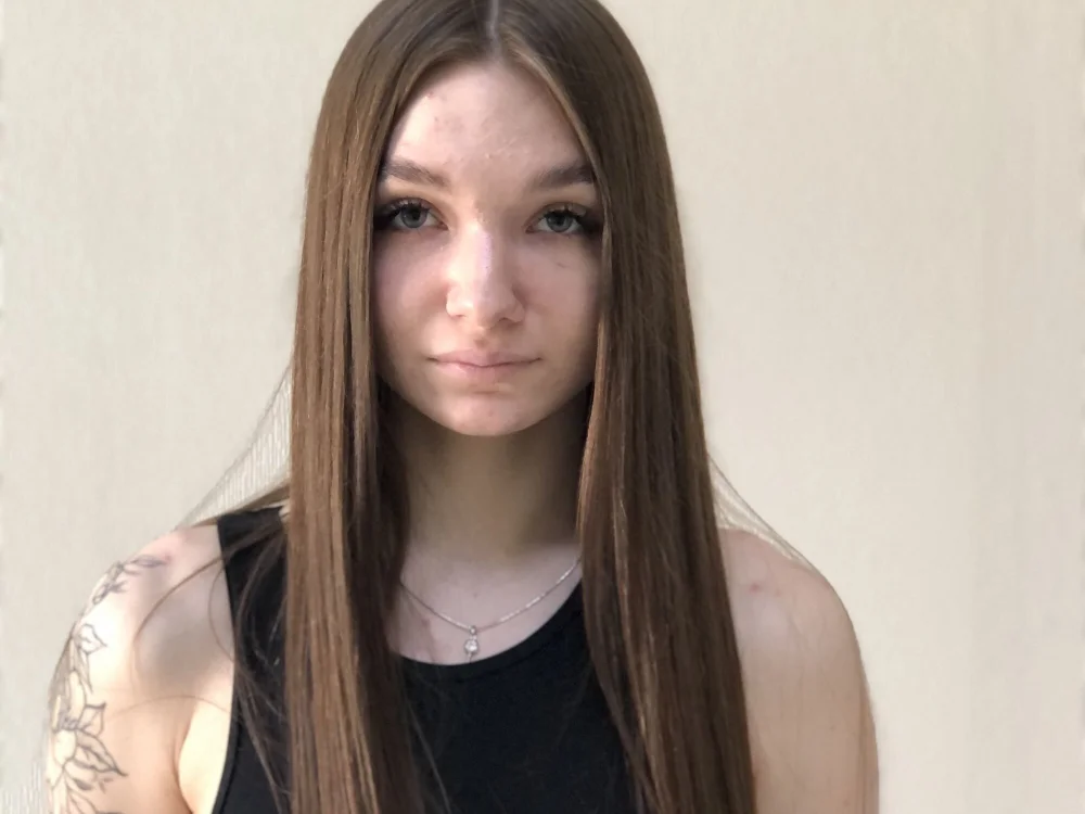 HildaDarter's Offline Chat Room