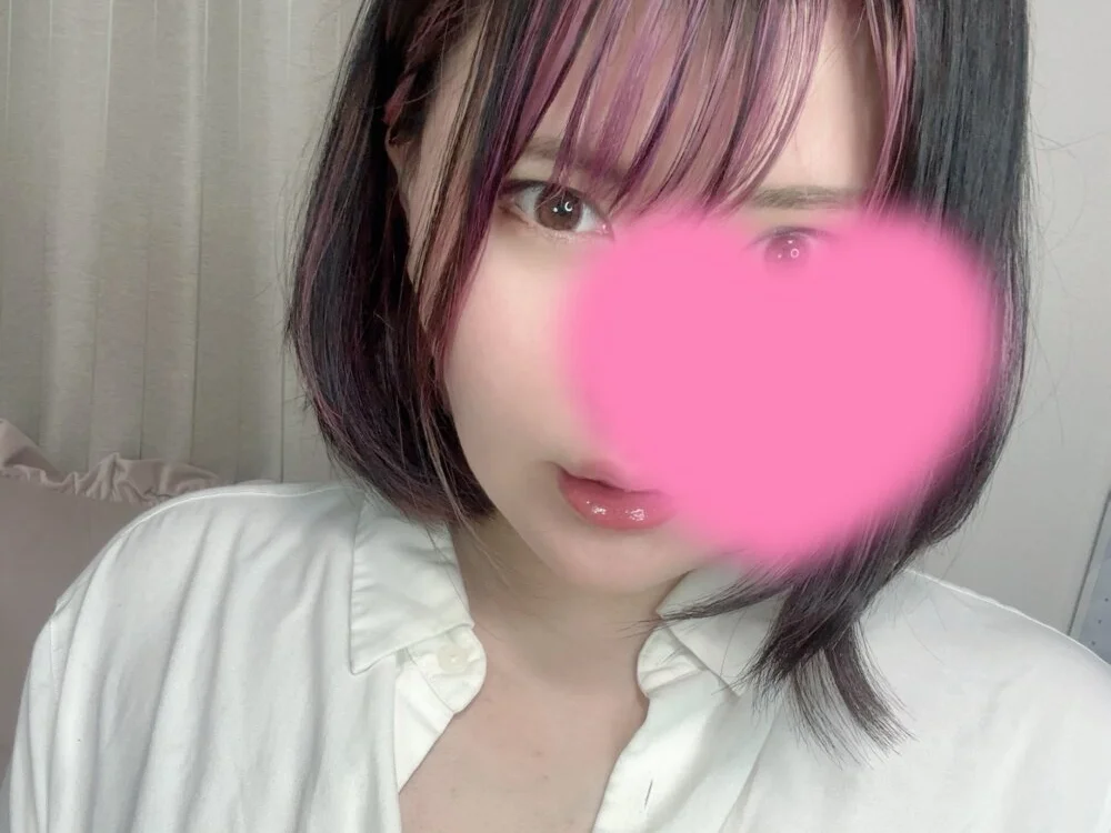 miistrip Adlı Modelin Çevrimdışı XXX Sohbeti