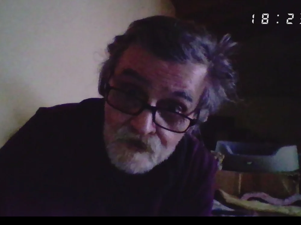 giuseppao's Offline Chat Room