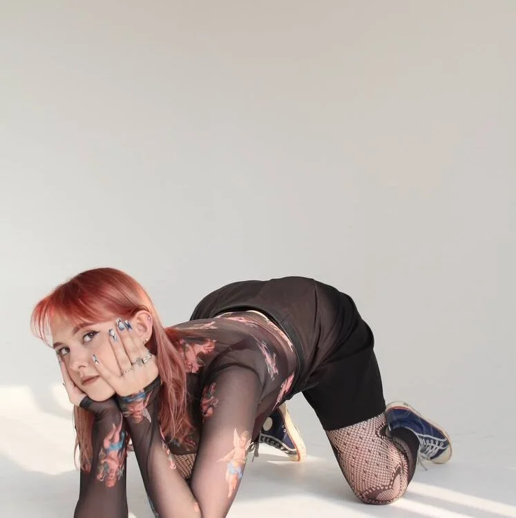 Roziett_Belle: συνομιλία ΧΧΧ εκτός σύνδεσης