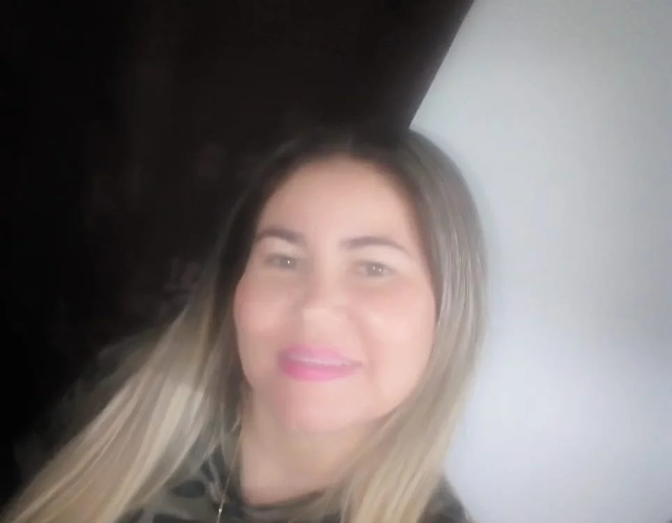 romina_69_'s Offline XXX Chat